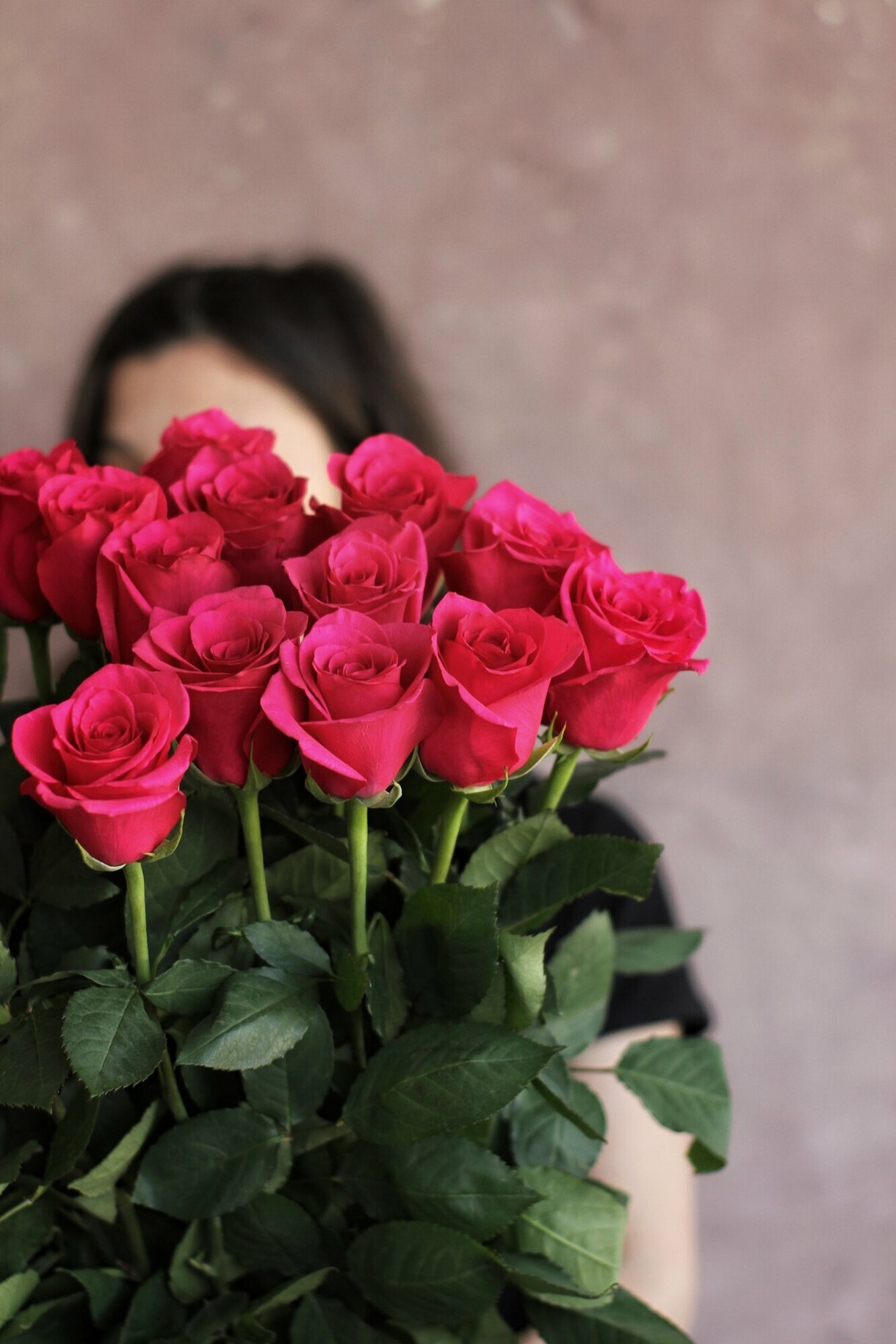 Букет из 21 розы Hot Explorer