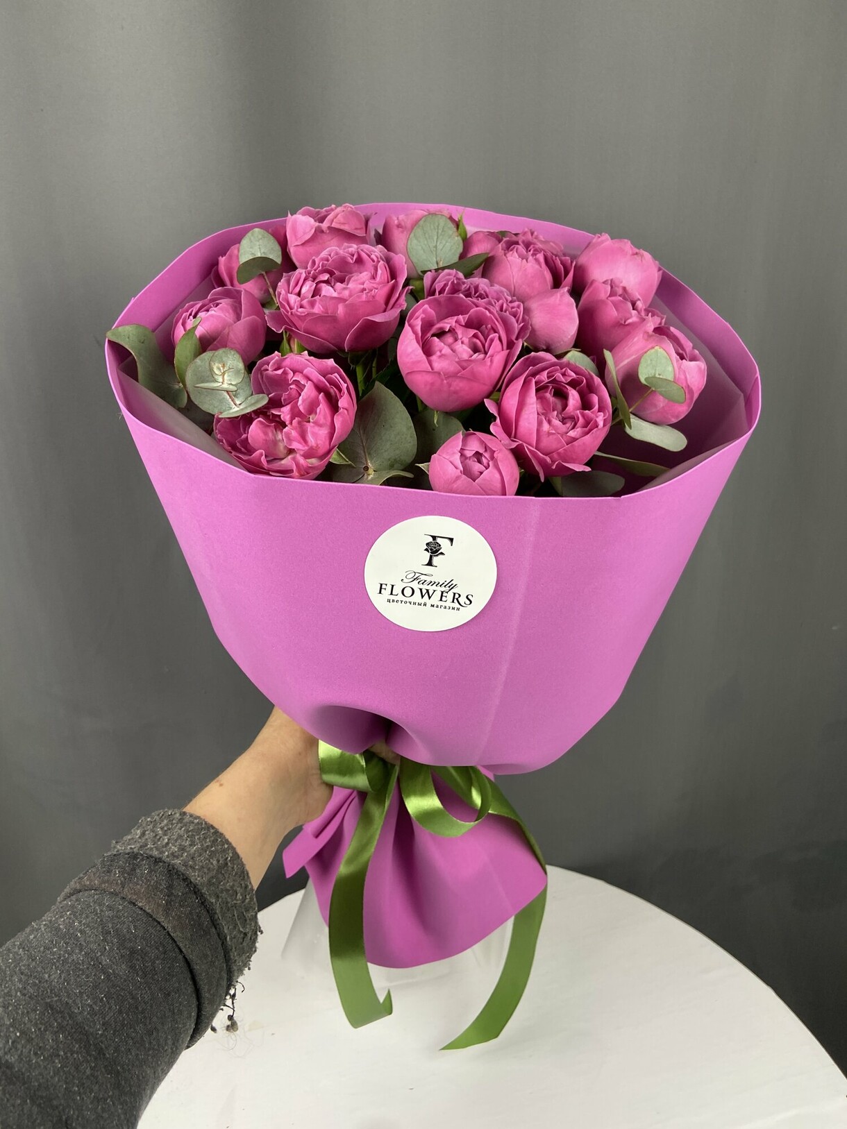 Букет из пионовидных роз «Мисти баблс»